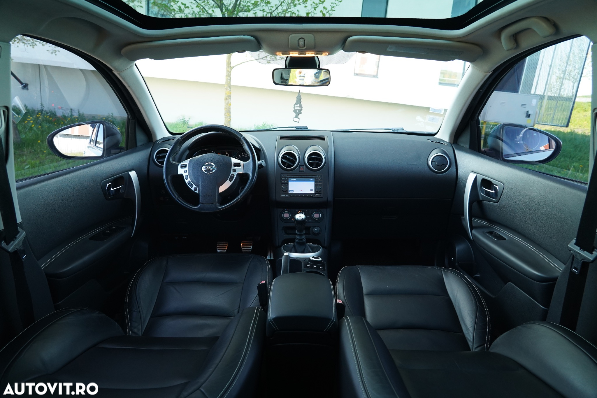 Nissan Qashqai 2.0 DCI 4 x 4 DPF tekna - 5