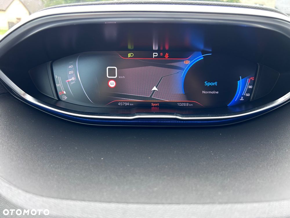 Peugeot 3008 1.2 PureTech Allure Pack S&S EAT8 - 23