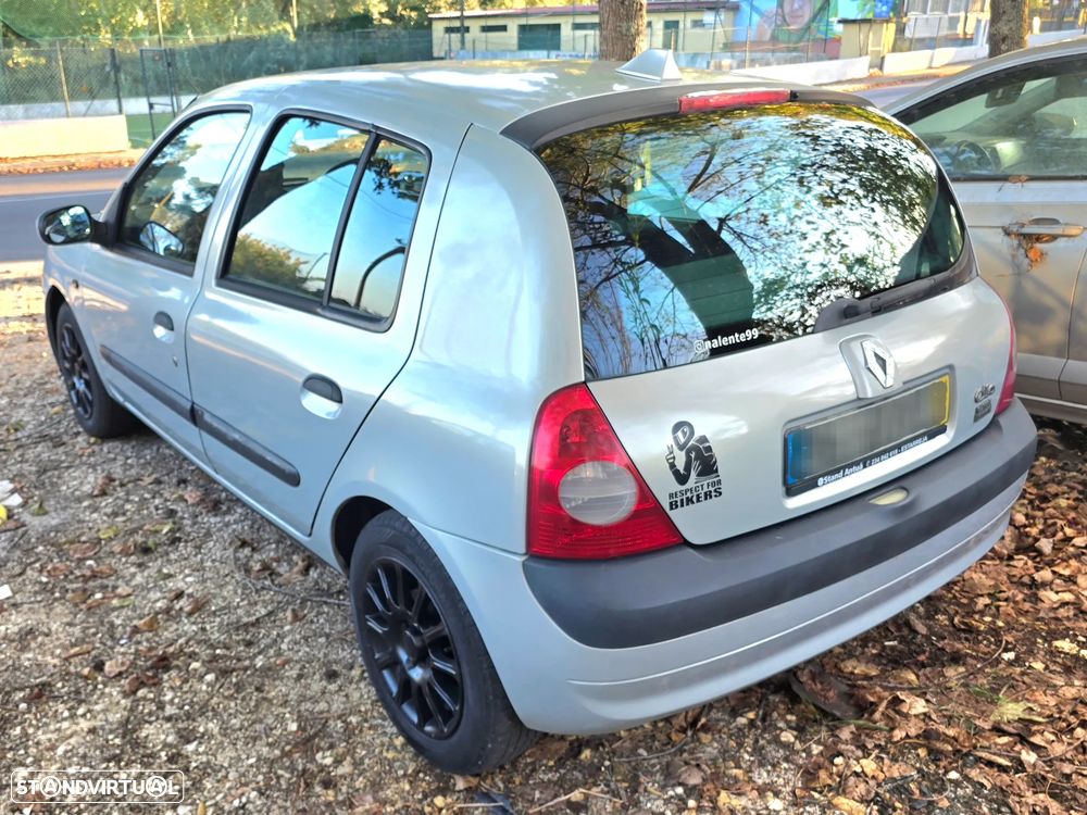 Renault Clio 1.2 16V Expression - 5