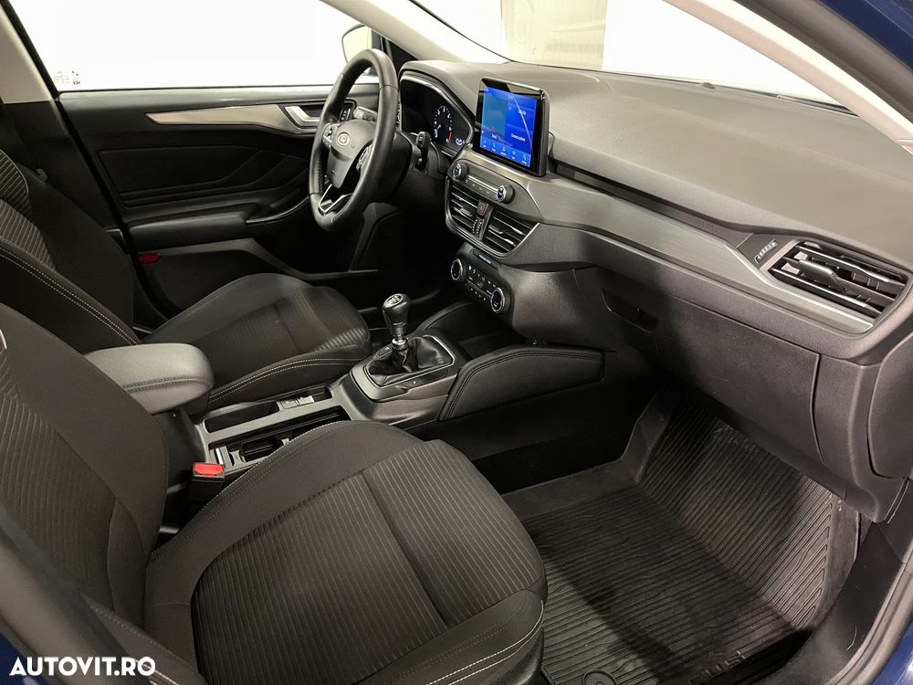 Ford Focus 2.0 EcoBlue Titanium - 10