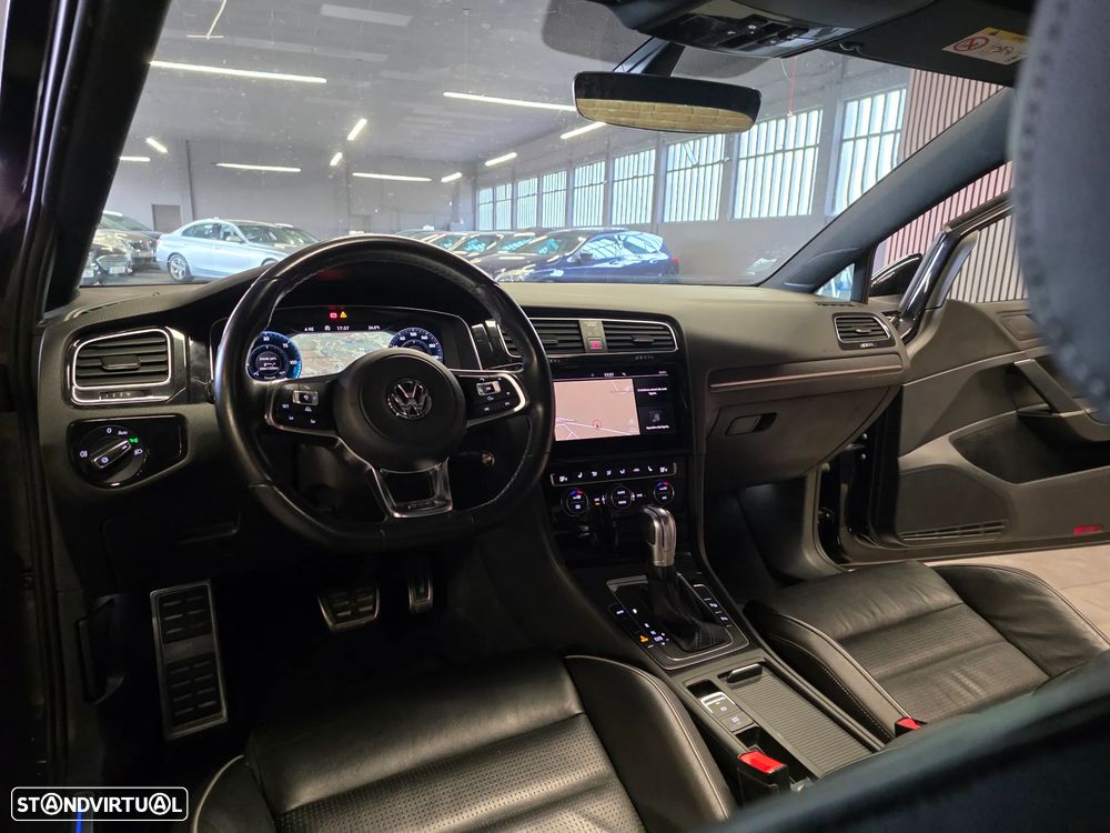 VW Golf 1.4 GTE Plug-in - 36