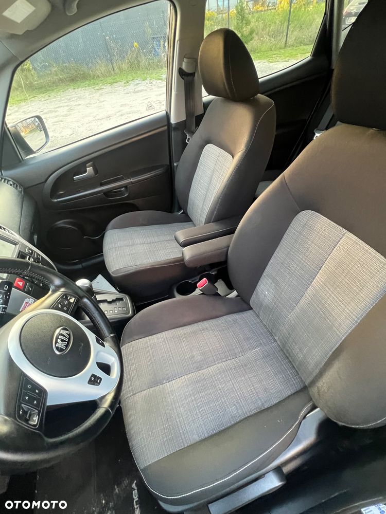Kia Venga 1.6 CVVT Automatik Platinum Edition - 8