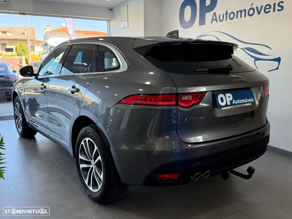 Jaguar F-Pace 2.0 i4D Prestige Aut. - 3