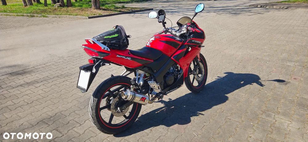 Honda CBR - 13