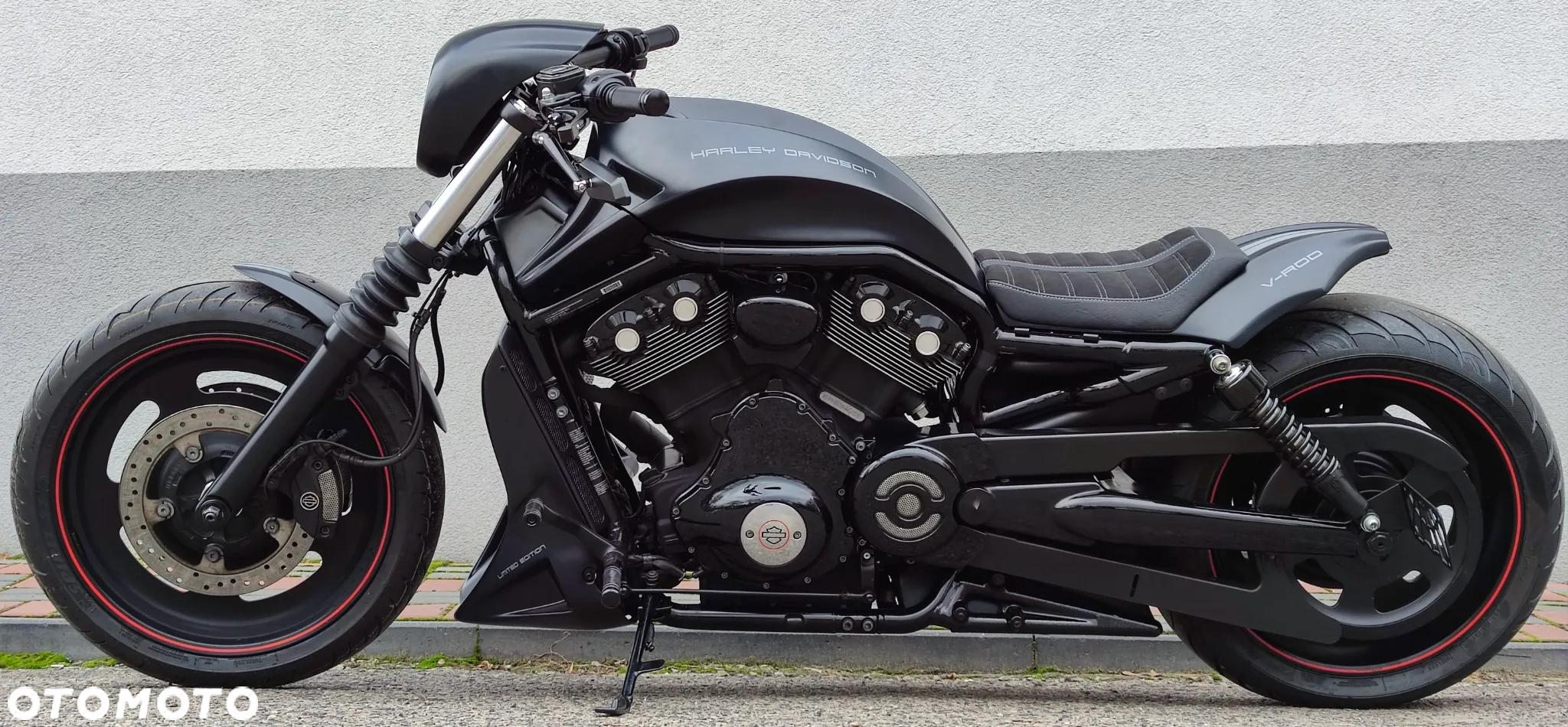 Harley-Davidson V-Rod Night Rod - 15