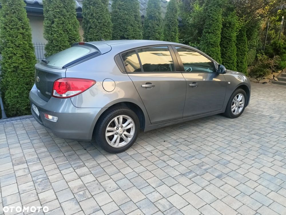 Chevrolet Cruze 2.0 D LT+ - 4