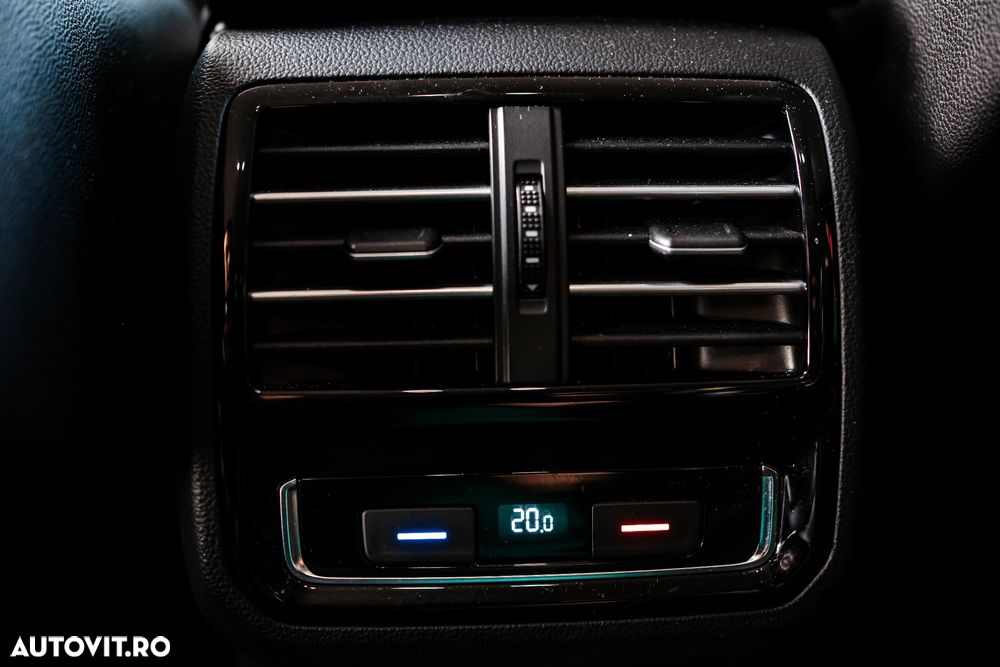 Volkswagen Passat - 6