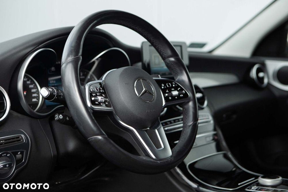 Mercedes-Benz Klasa C 200 d 9G-TRONIC - 20