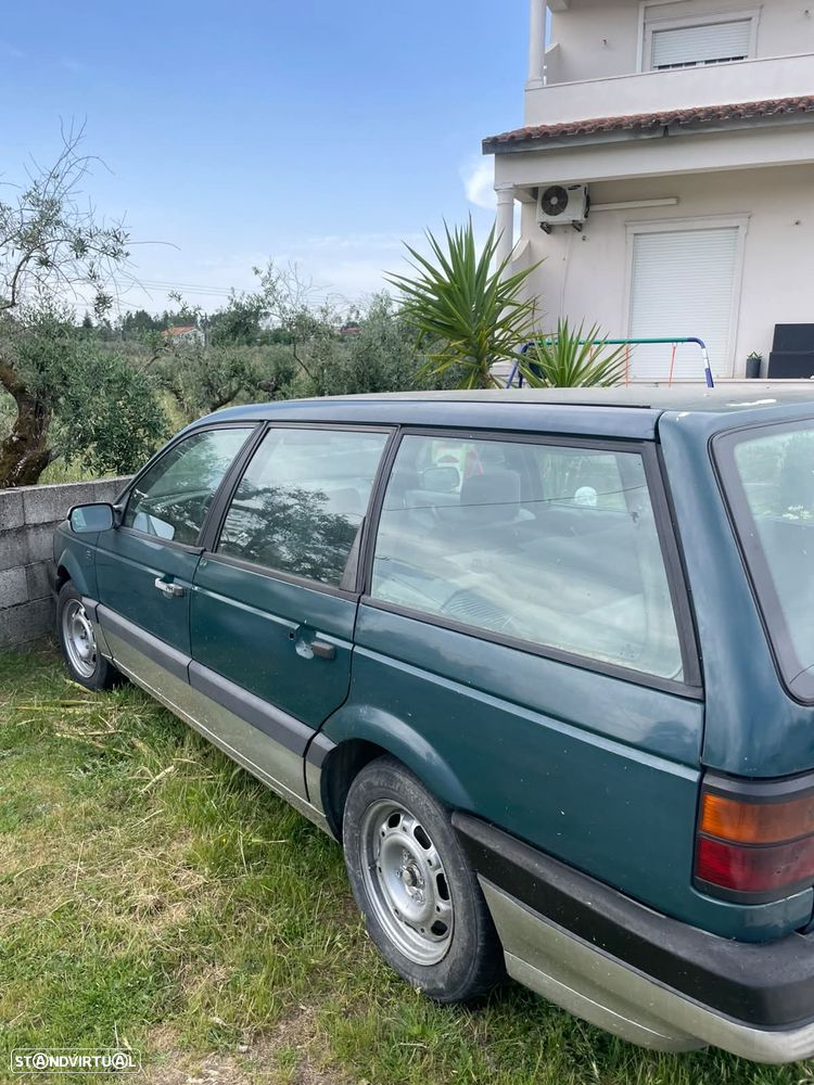 VW Passat 1.6 GL TD - 2