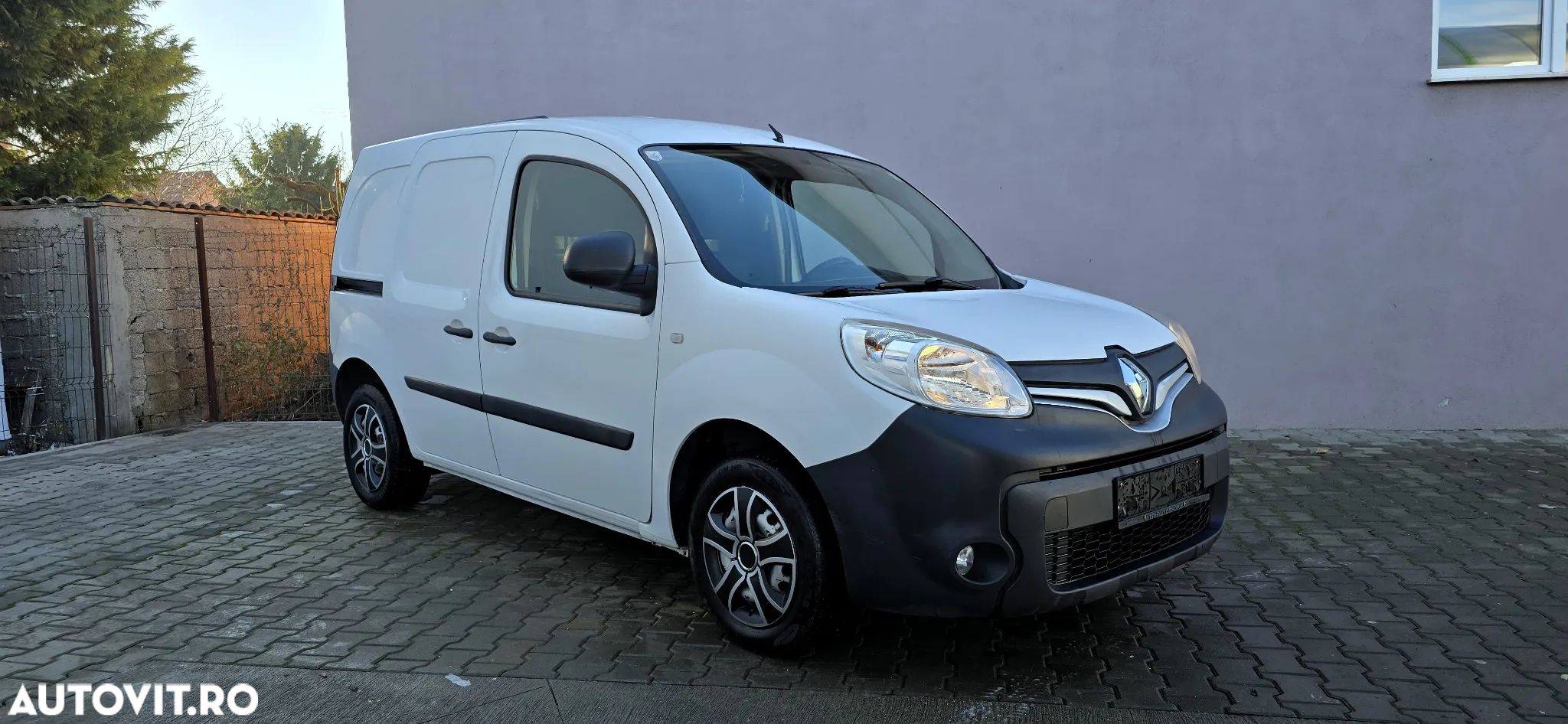 Renault Kangoo ENERGY dCi 75 FAP START - 27