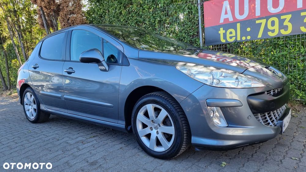 Peugeot 308 1.6 Premium Plus - 4