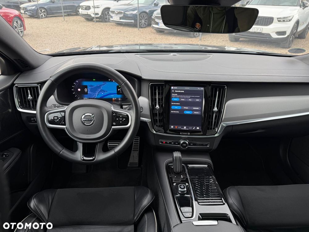 Volvo V90 - 23