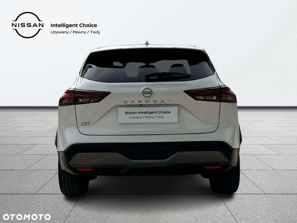 Nissan Qashqai 1.3 DIG-T mHEV N-Connecta Xtronic - 4