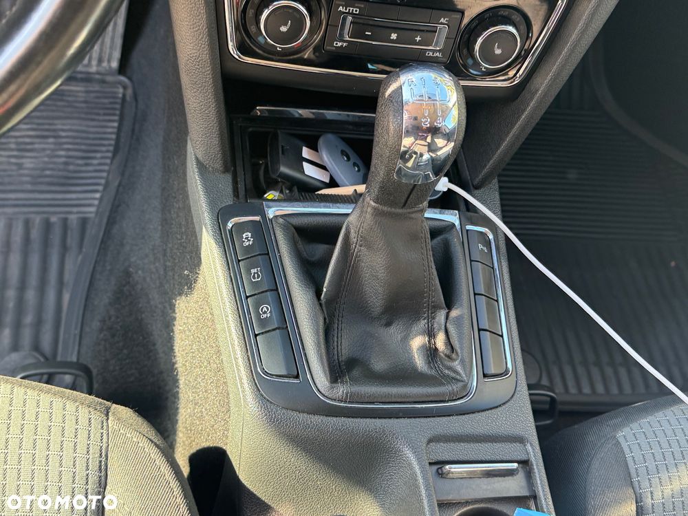 Skoda Superb 1.6 TDI Elegance Greenline - 7