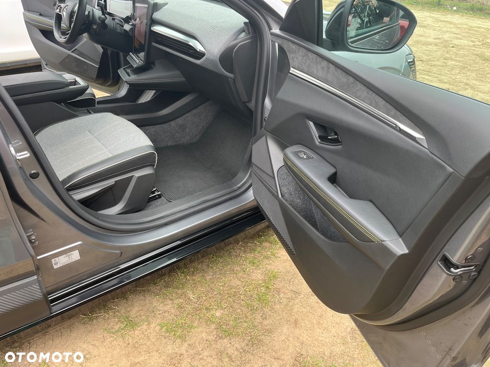 Renault Megane EV40 130hp boost charge Techno - 24