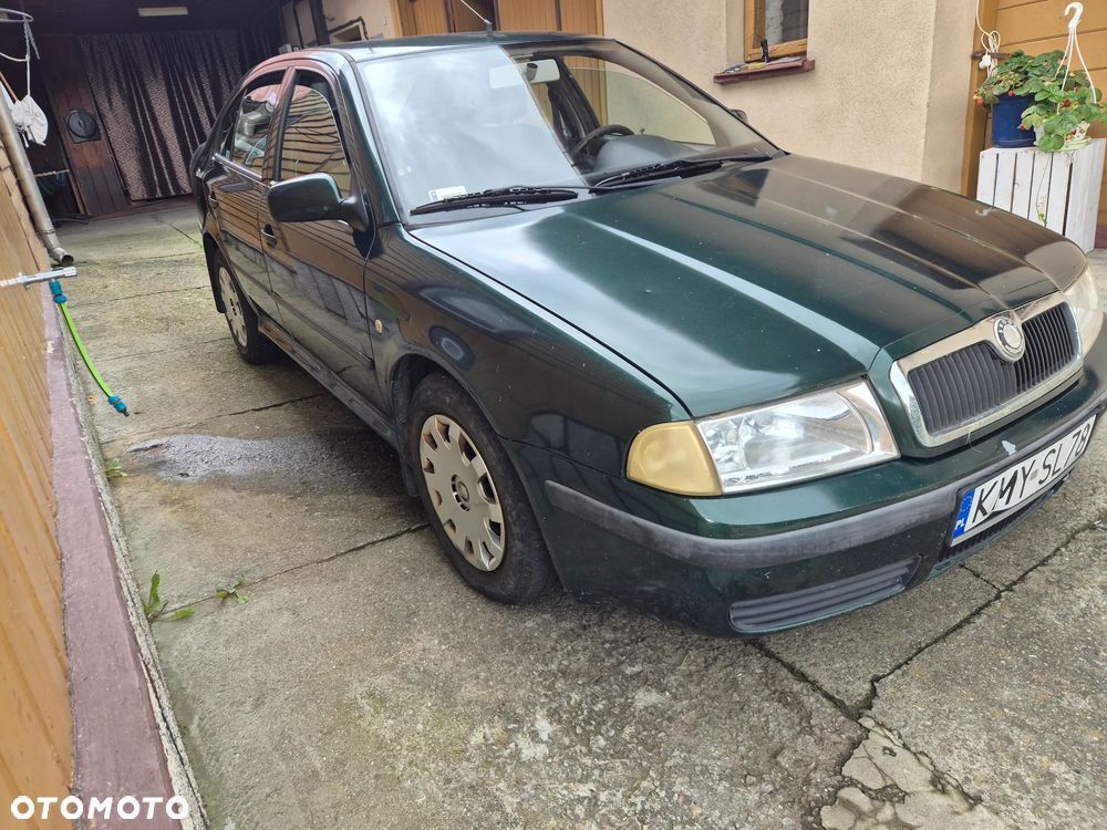 Skoda Octavia - 1