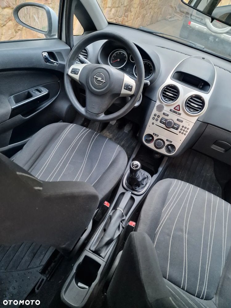 Opel Corsa 1.2 16V Sport - 22