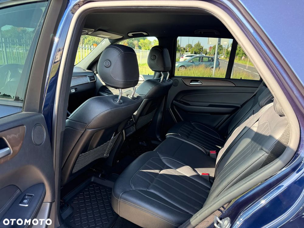 Mercedes-Benz GLE 350 d 4-Matic - 13