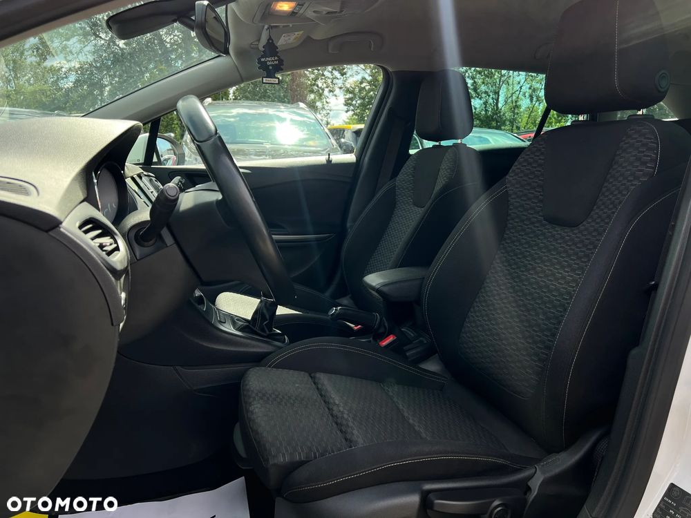 Opel Astra - 11