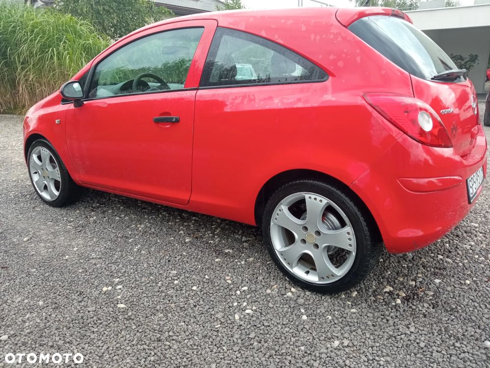 Opel Corsa 1.2 16V Cosmo - 1