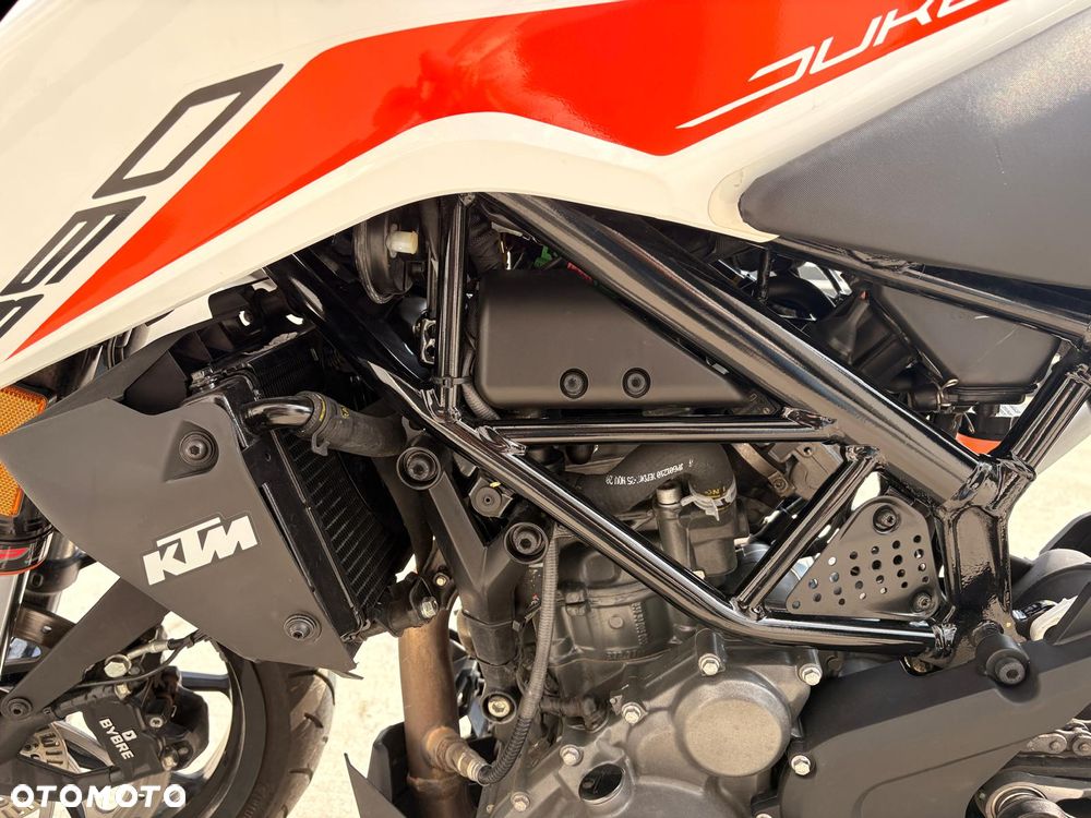 KTM Duke - 6