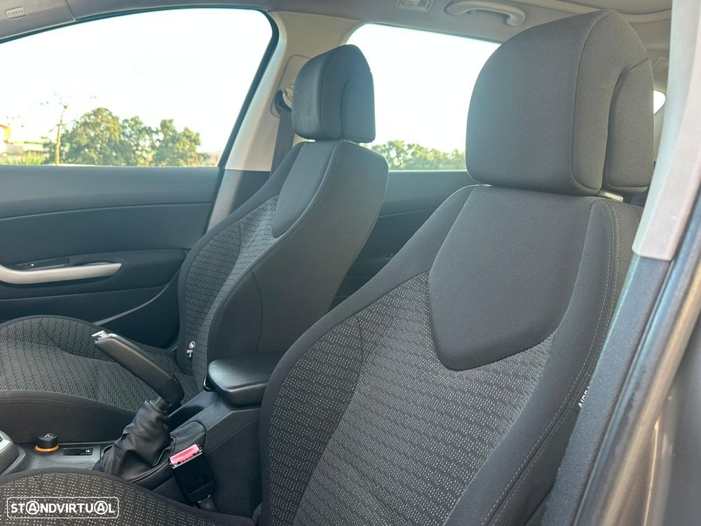 Peugeot 308 SW 1.6 HDi Sport CVM6 - 9