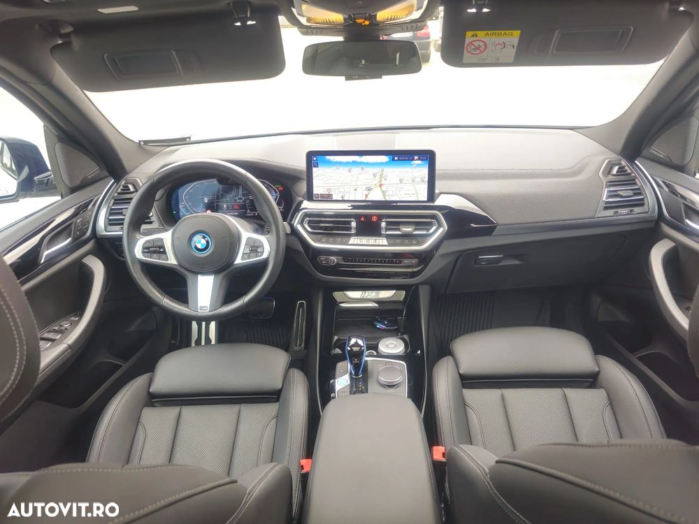 BMW iX3 Standard - 8