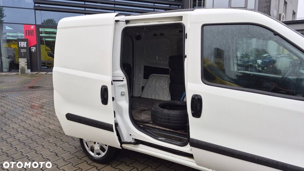 Fiat Doblo Van - 17