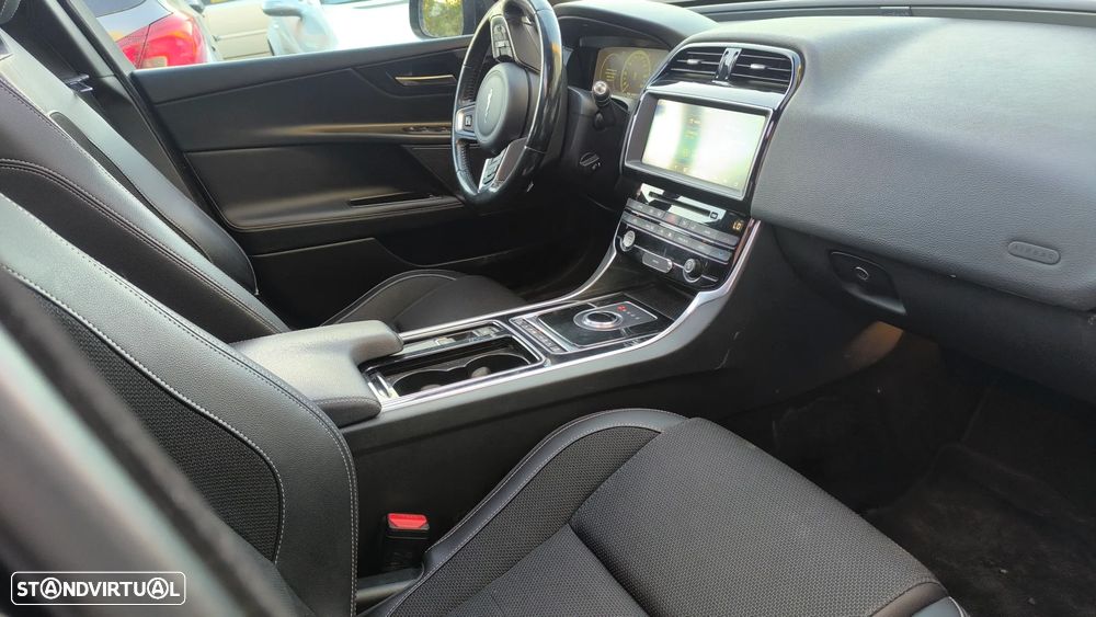 Jaguar XE 20d Aut. R-Sport Ingenium Edition - 5