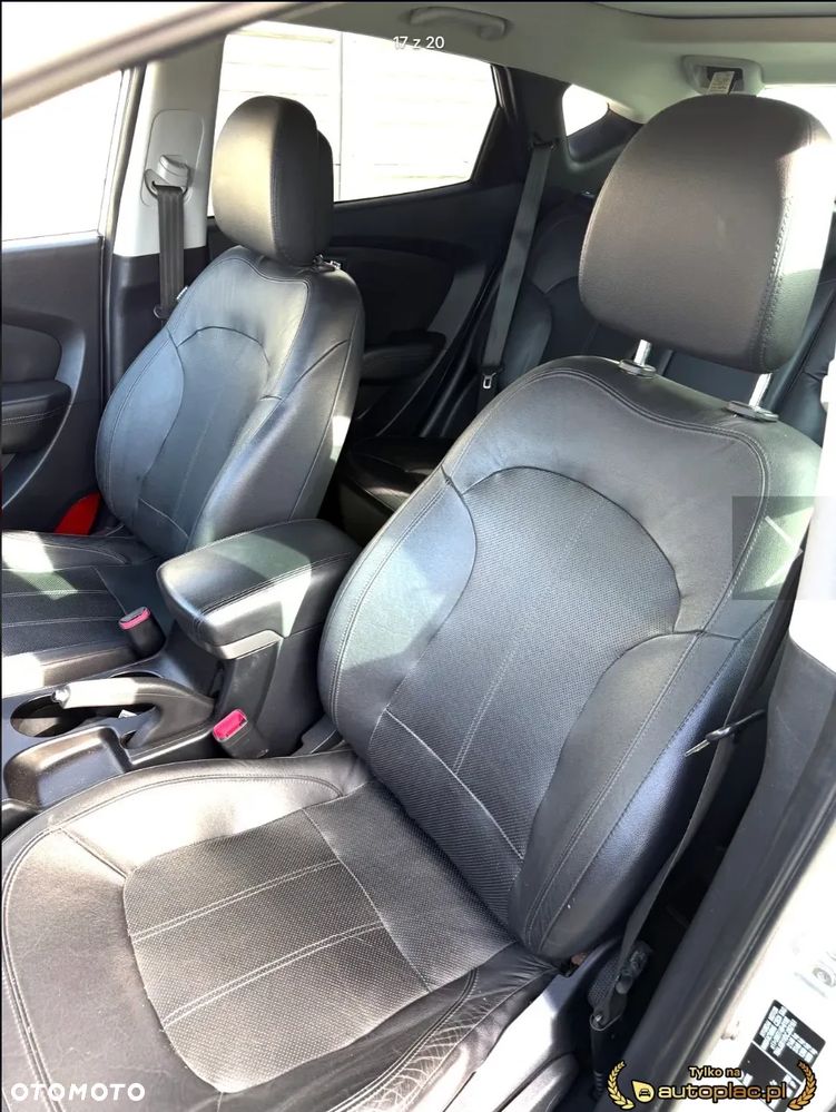 Hyundai ix35 - 16
