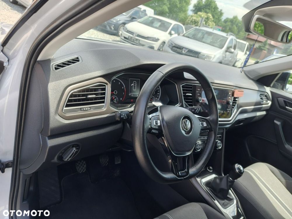 Volkswagen T-Roc 1.5 TSI GPF ACT Active - 13