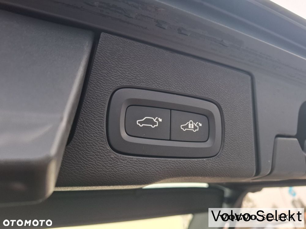 Volvo XC 60 - 41