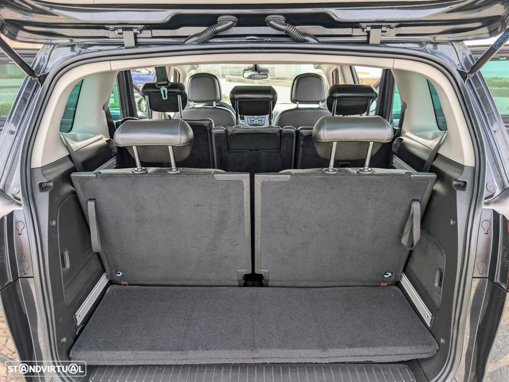Opel Zafira - 15