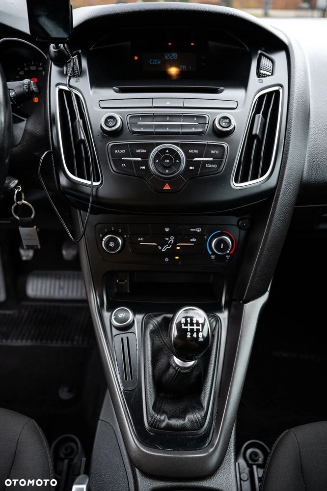 Ford Focus 1.6 TDCi Gold X - 18