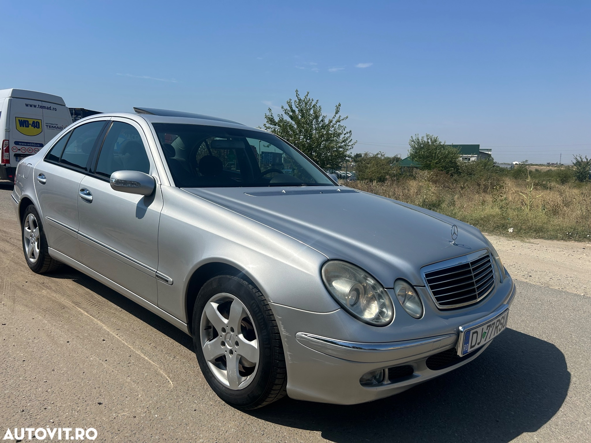 Mercedes-Benz E - 4