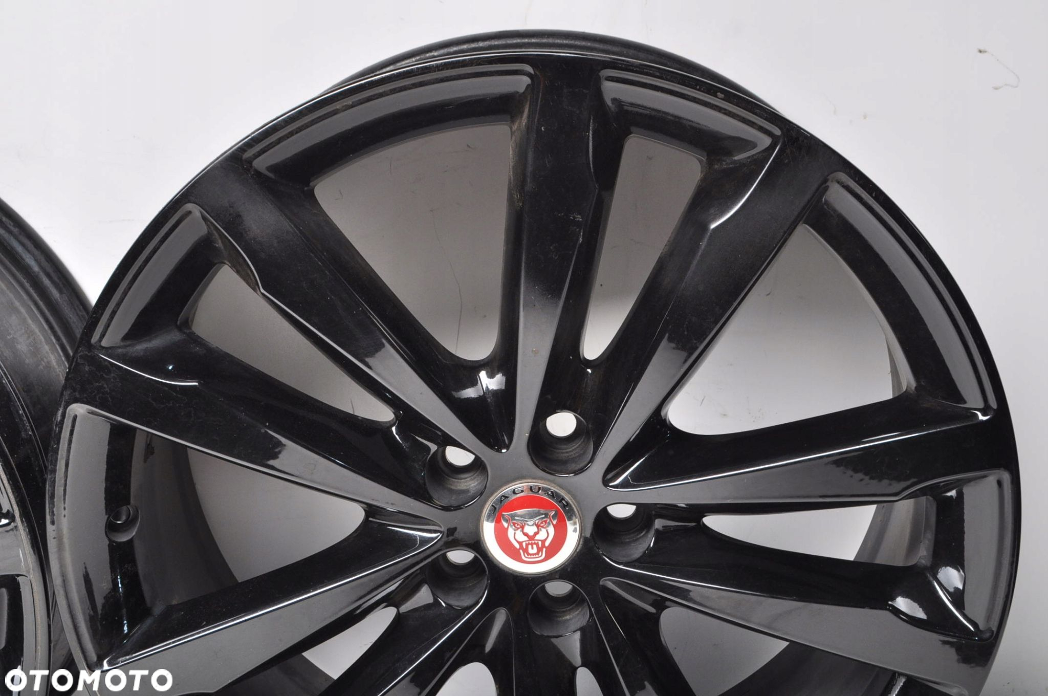 JAGUAR  FELGI ALUMINIOWE HK8M-1007-GA 20" 8.5J 5X108 ET45 - 10