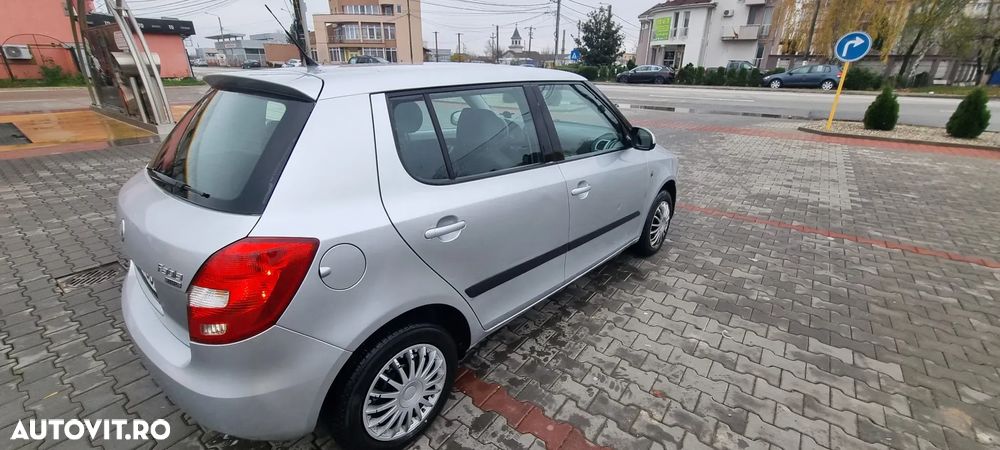 Skoda Fabia 1.2 HTP - 5