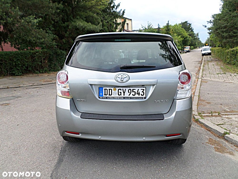 Toyota Verso 1.8 5-Sitzer Executive - 34