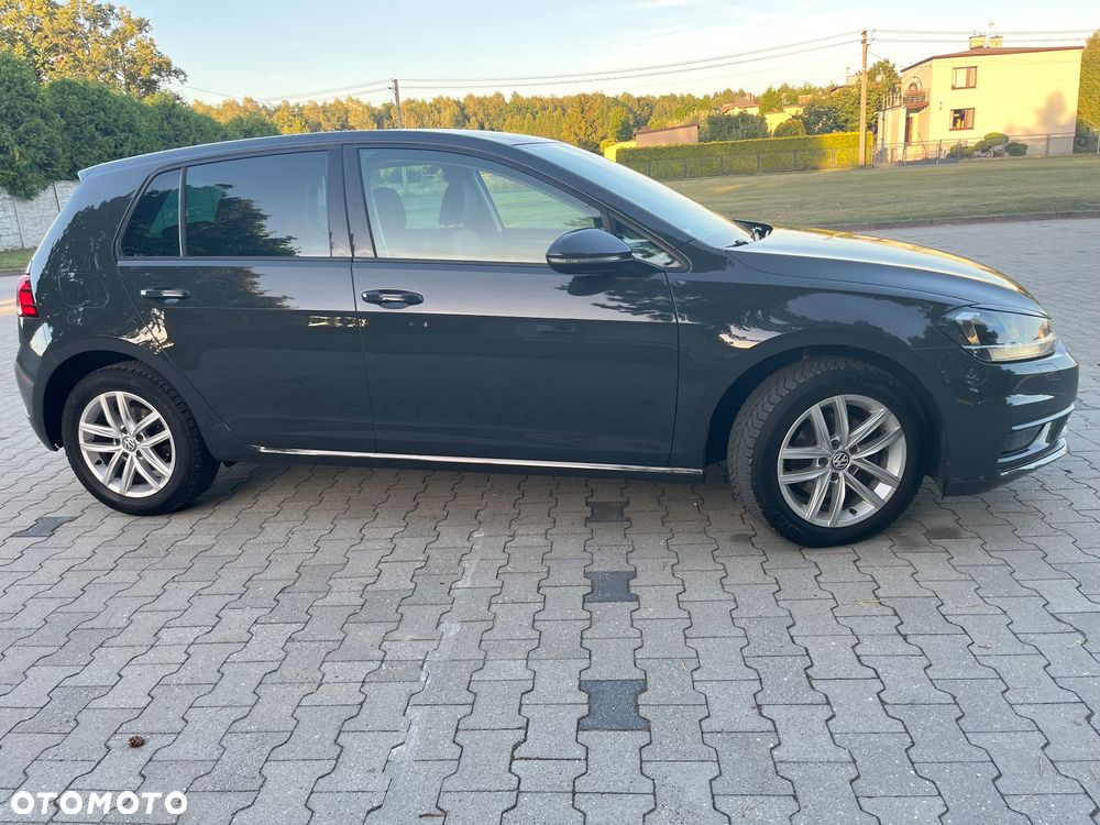 Volkswagen Golf 2.0 TDI BlueMotion Technology Edition - 25
