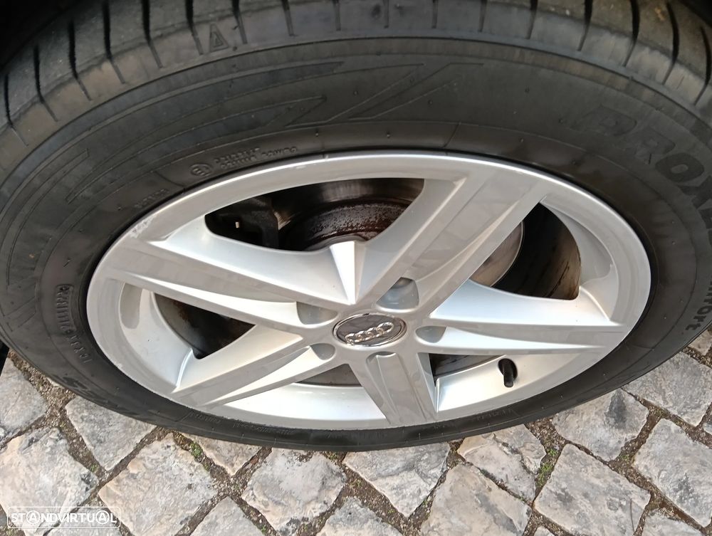 Audi A3 Limousine 1.6 TDI Sport - 33