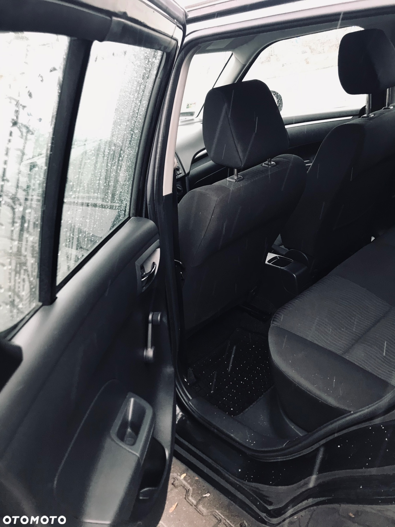 Suzuki Swift - 3