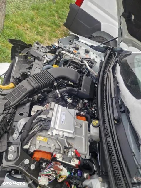 Renault Austral 1.2 E-Tech Full Hybrid 200 Esprit Alpine MMT - 10