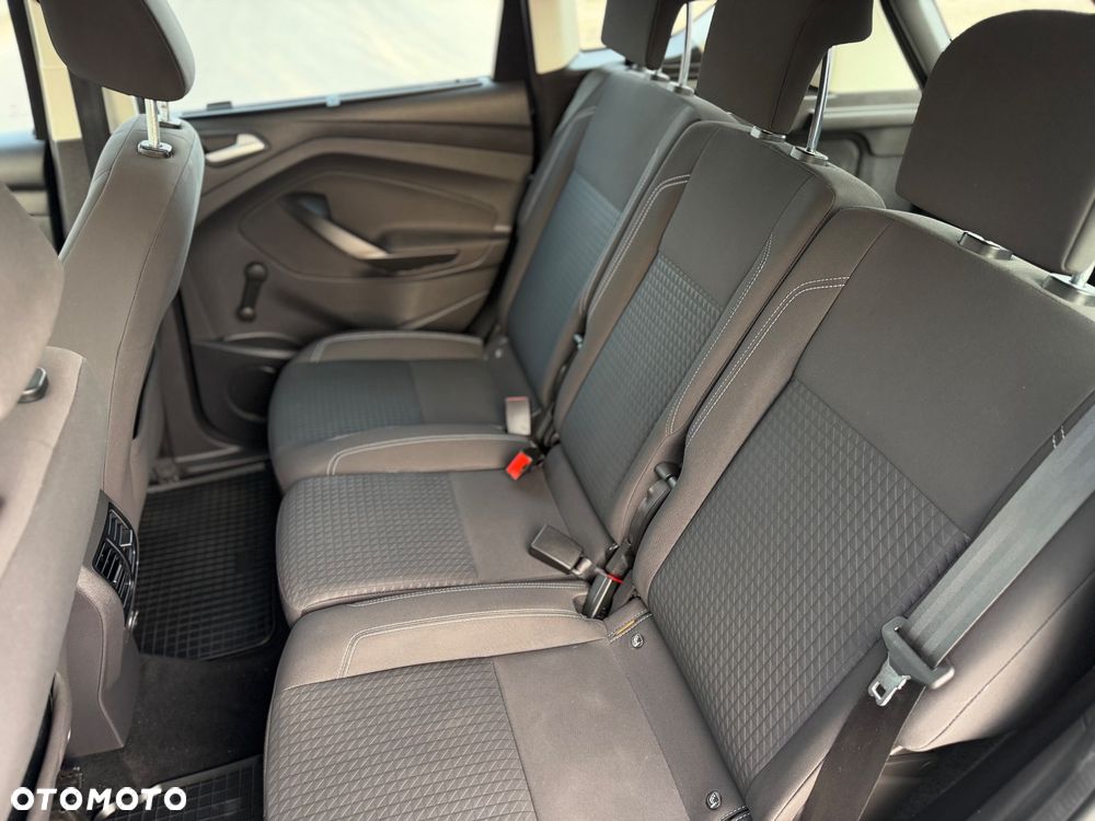 Ford C-MAX - 11