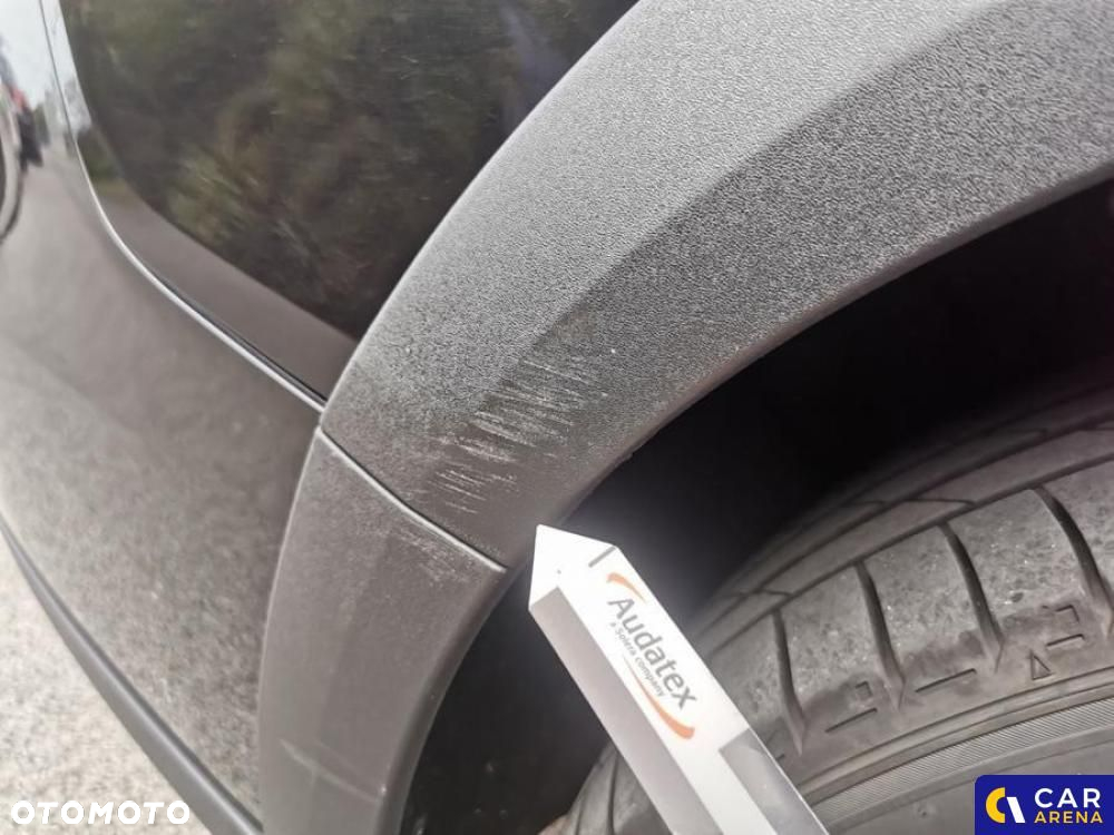 Volvo V60 Cross Country - 32