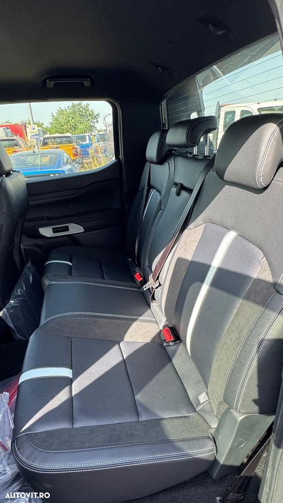 Ford Ranger 2.3 EcoBoost 278 CP 4x4 Double Cab PHEV Stormtrak - 12