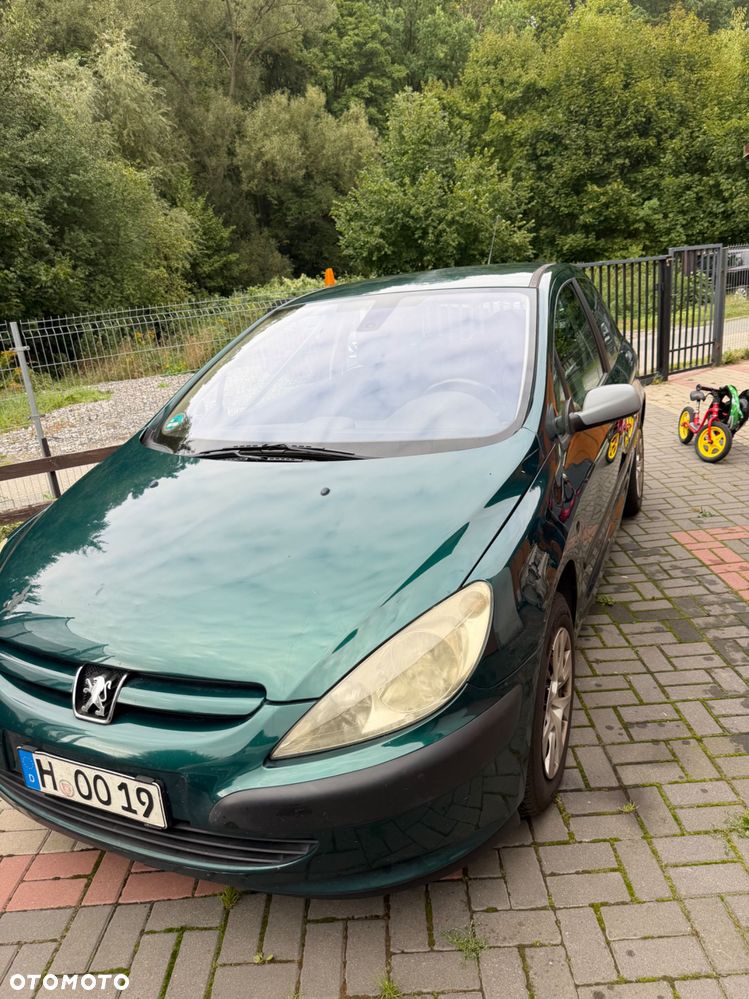 Peugeot 307 - 1