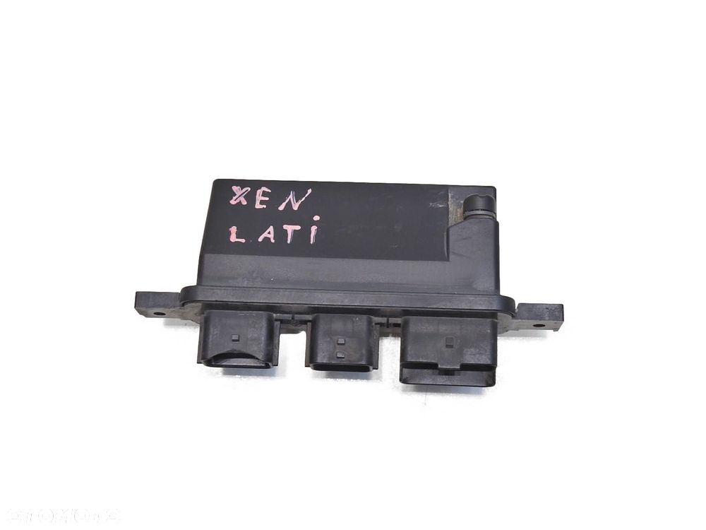 MODUŁ STEROWNIK ŚWIATEŁ RENAULT LATITUDE 260550002R 89902371F - 1