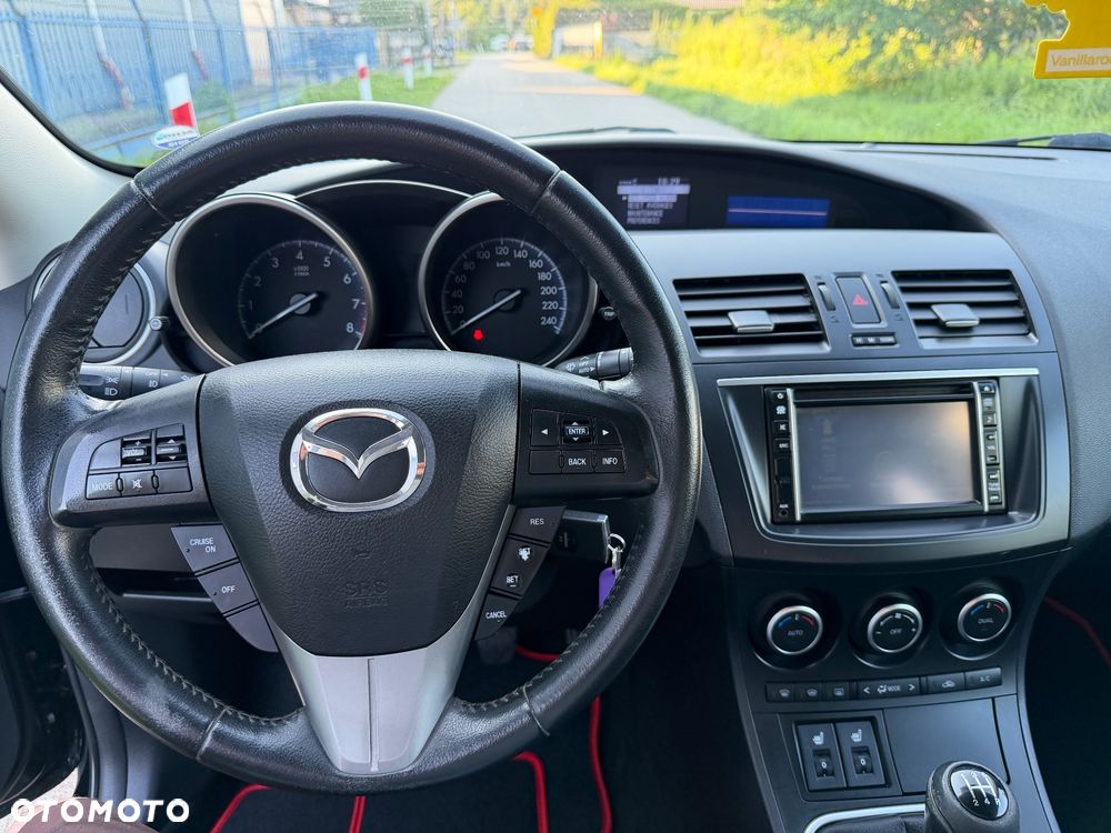 Mazda 3 1.6 Sport Comfort - 28