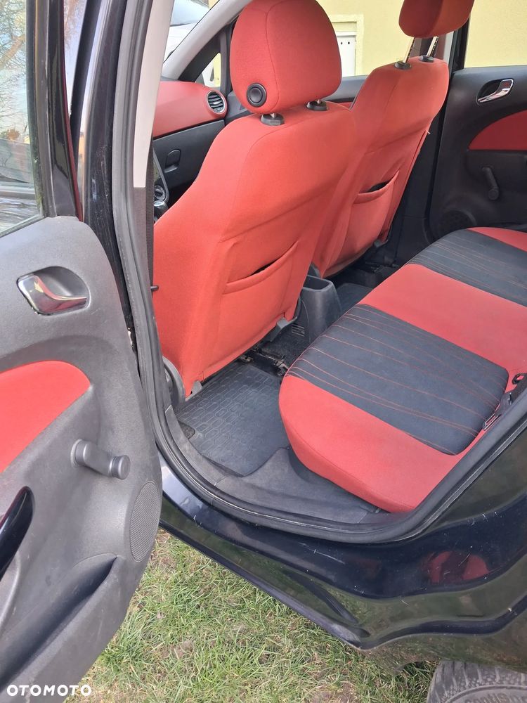 Opel Corsa 1.4 16V Enjoy - 6