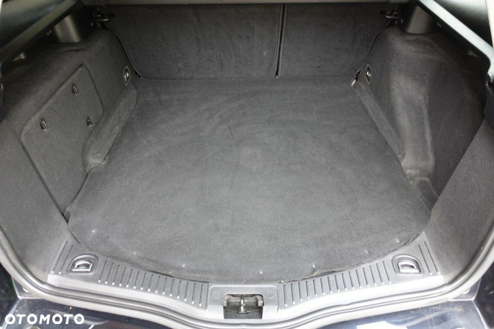 Ford Mondeo - 19